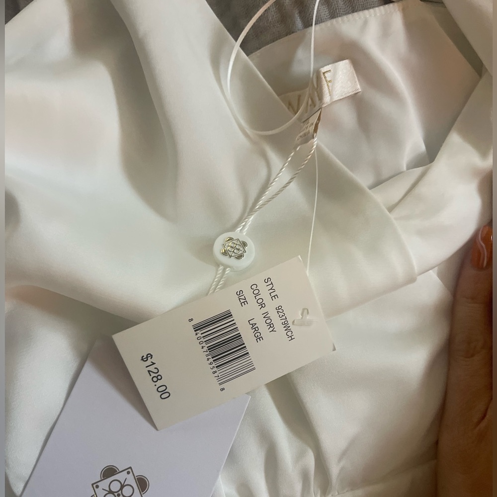 NWT WAYF V-Neck Sleeveless Tie Waist Wrap Mini Dress - Picture 4 of 5